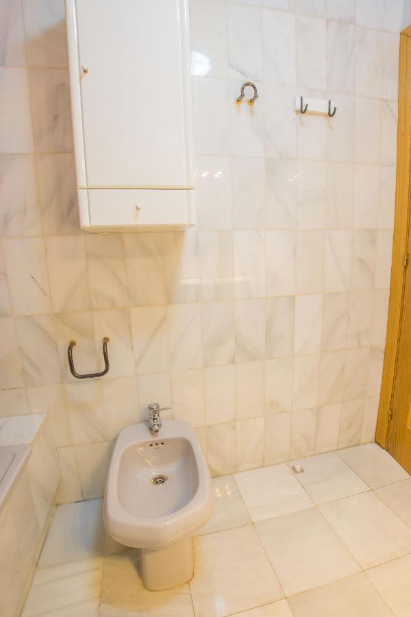 Апартаменты Ibericabeds Rejas Basic Гранада Экстерьер фото